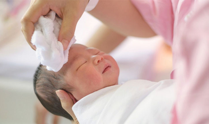 Neonatal Care - Orthopedics and Gynecology Services in Zirakpur - Santosh Hospital