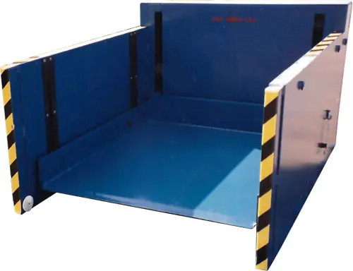 Exclusive lift system provides minimum load deflection for handling unstable loads where a level platform is critical.