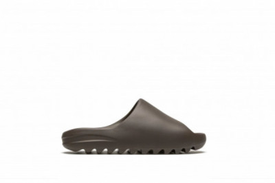 Adidas Yeezy Slides - thrifter.in