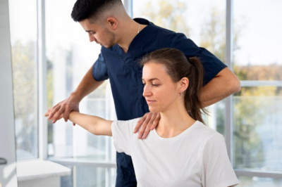 Neck and Back Pain Relief: Unveiling the Power of Chiropractic and Physiotherapy in Milton