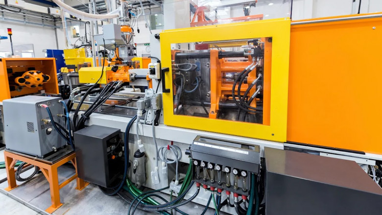 What are the best practices for maintaining equipment in a plastic injection molding company?