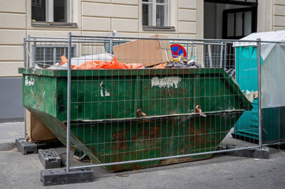 How Dumpster Rental Helps Handle Large Cleanup Projects